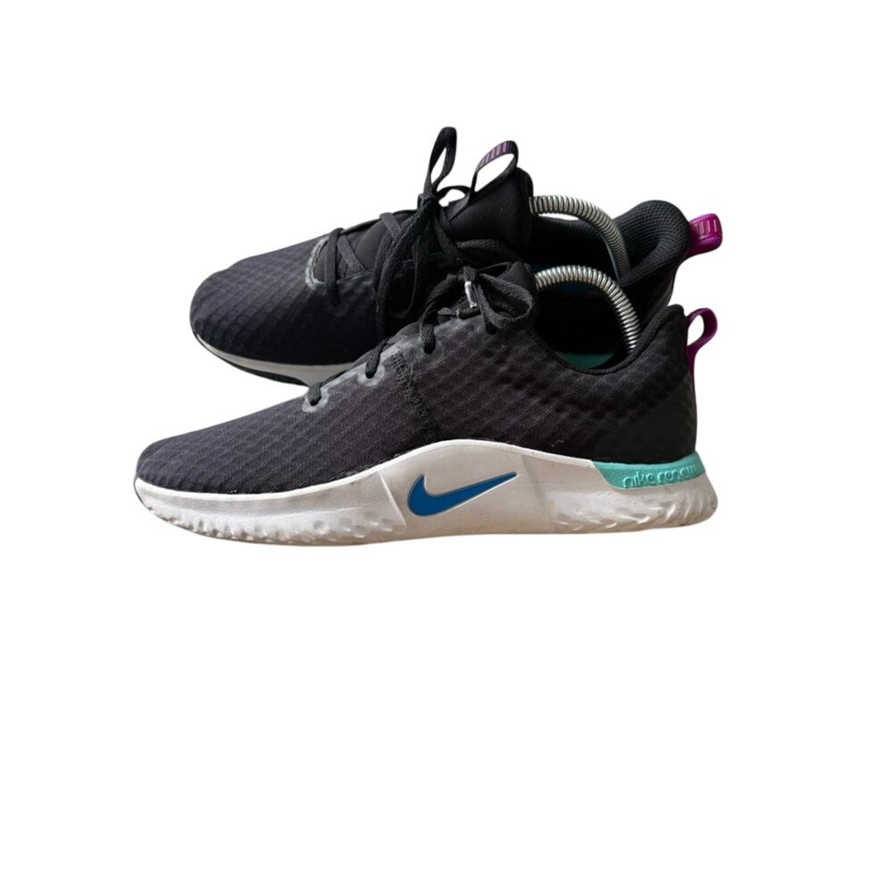 Nike Renew In-Season TR 9 women's training shoes size. 9.5